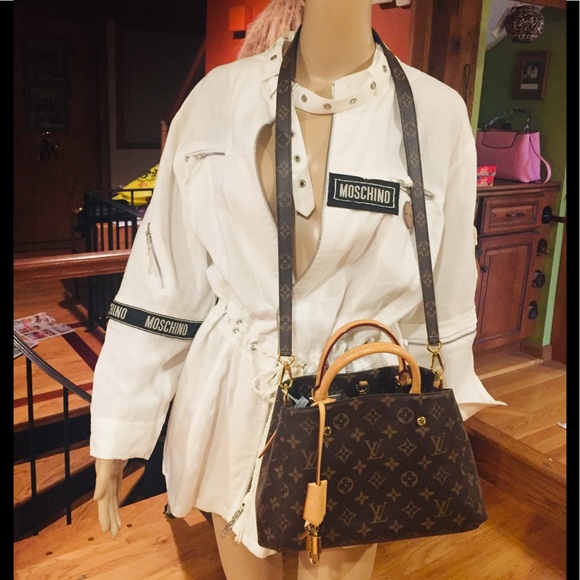 ❌ITS BEEN SOLD❌💚LVMONTAIGNE BB RETAIL $2600💚 - Picture 6 of 7